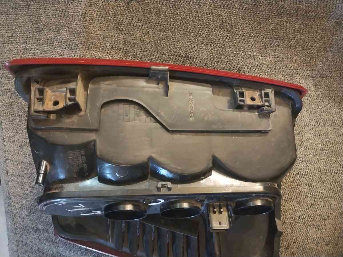 20032004 JEEP GRAND CHEROKEE Driver Side Left Rear Brake Tai