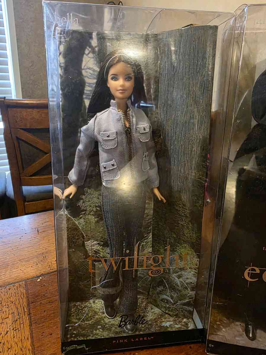 Twilight Merch - Orange, Texas - FleaMarketBay