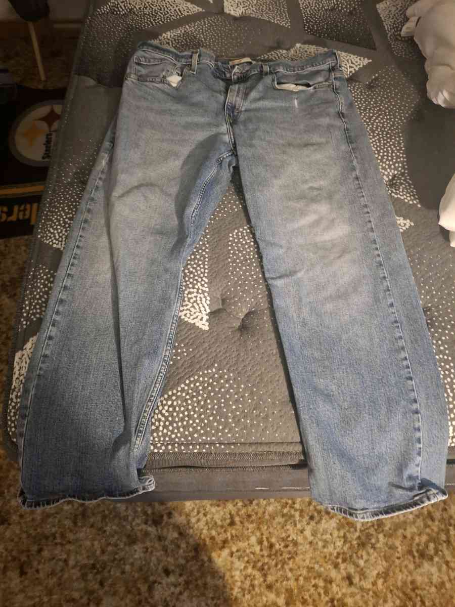 Levi Jeans 39x29