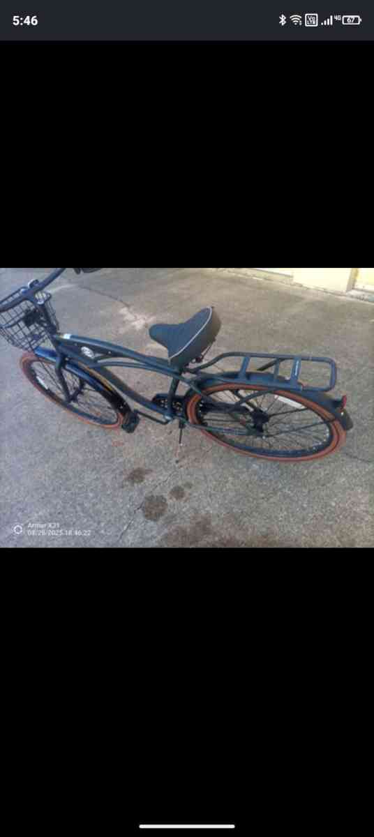 Huffy Nel Lusso Cruiser Bike