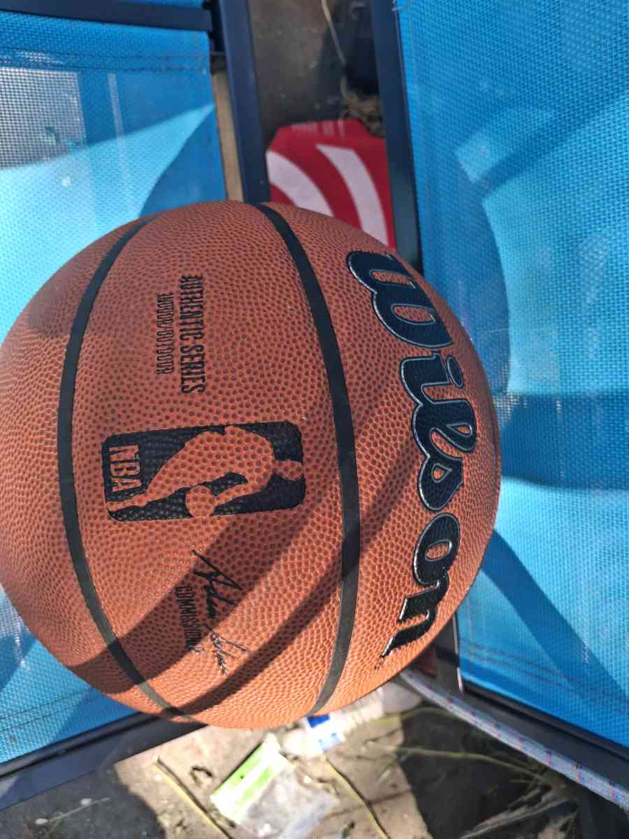BASKET BALL
