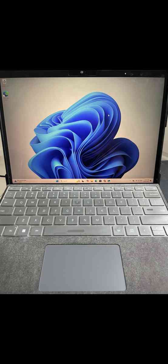 Surface Pro 6 Laptop Tablet - West Palm Beach, Florida - FleaMarketBay