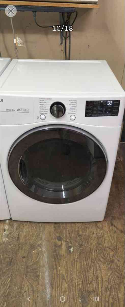 LG Elite White FrontLoad Washer  Gas Dryer Set  Stackable - New Castle, Pennsylvania - FleaMarketBay