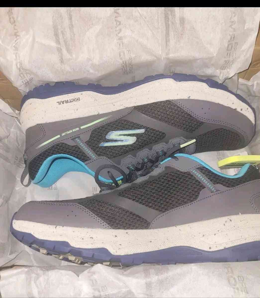 skechers performance go run trail shoes - Acworth, Georgia - FleaMarketBay