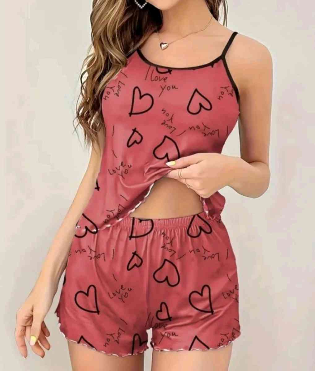 2 piece cami amd shorts lounge wear set - Elysburg, Pennsylvania - FleaMarketBay