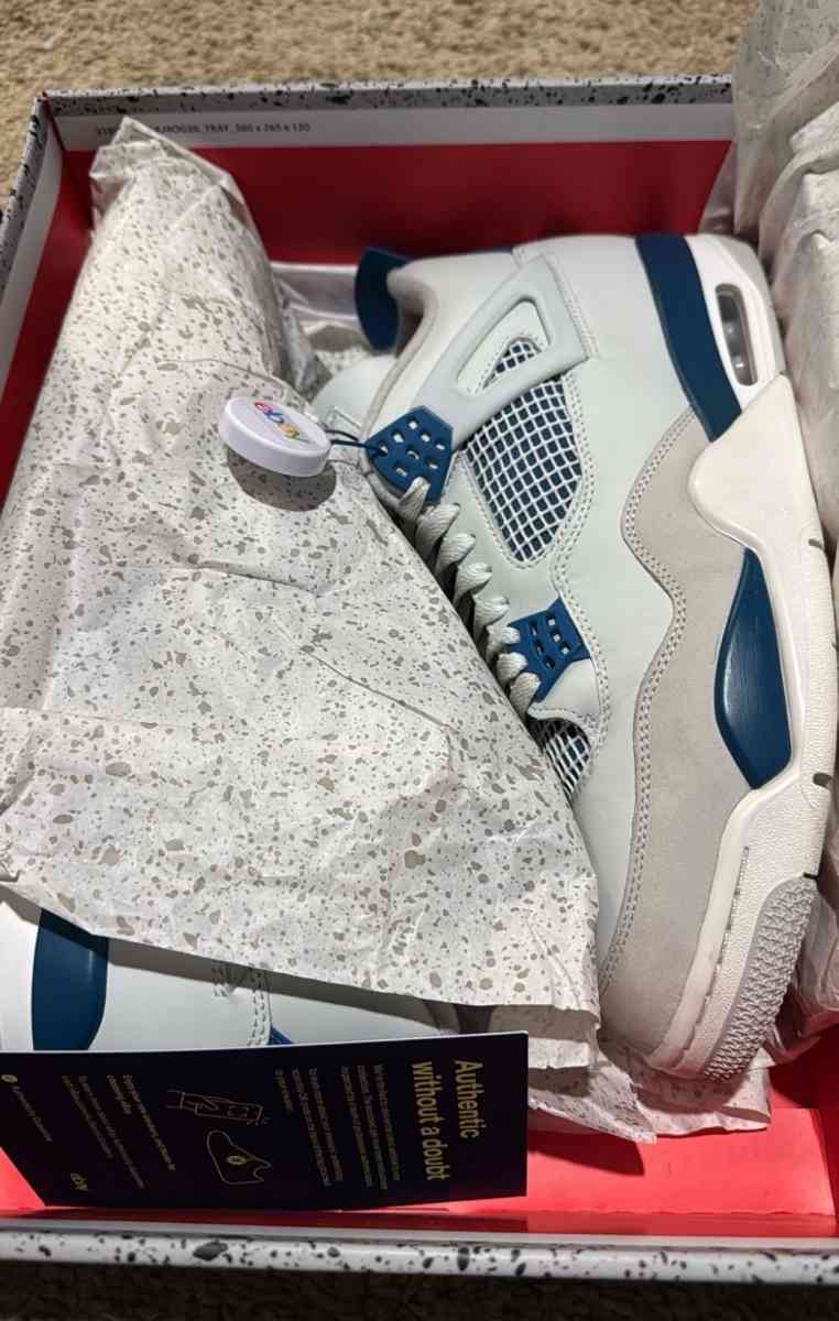 Jordan 4 military blue