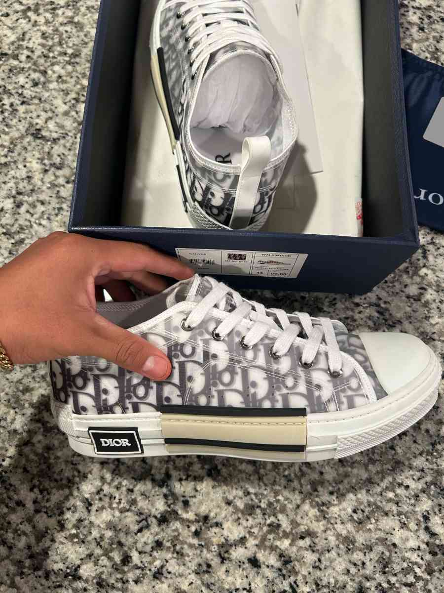 Dior Low Top white sneakers - Phoenix, Arizona - FleaMarketBay
