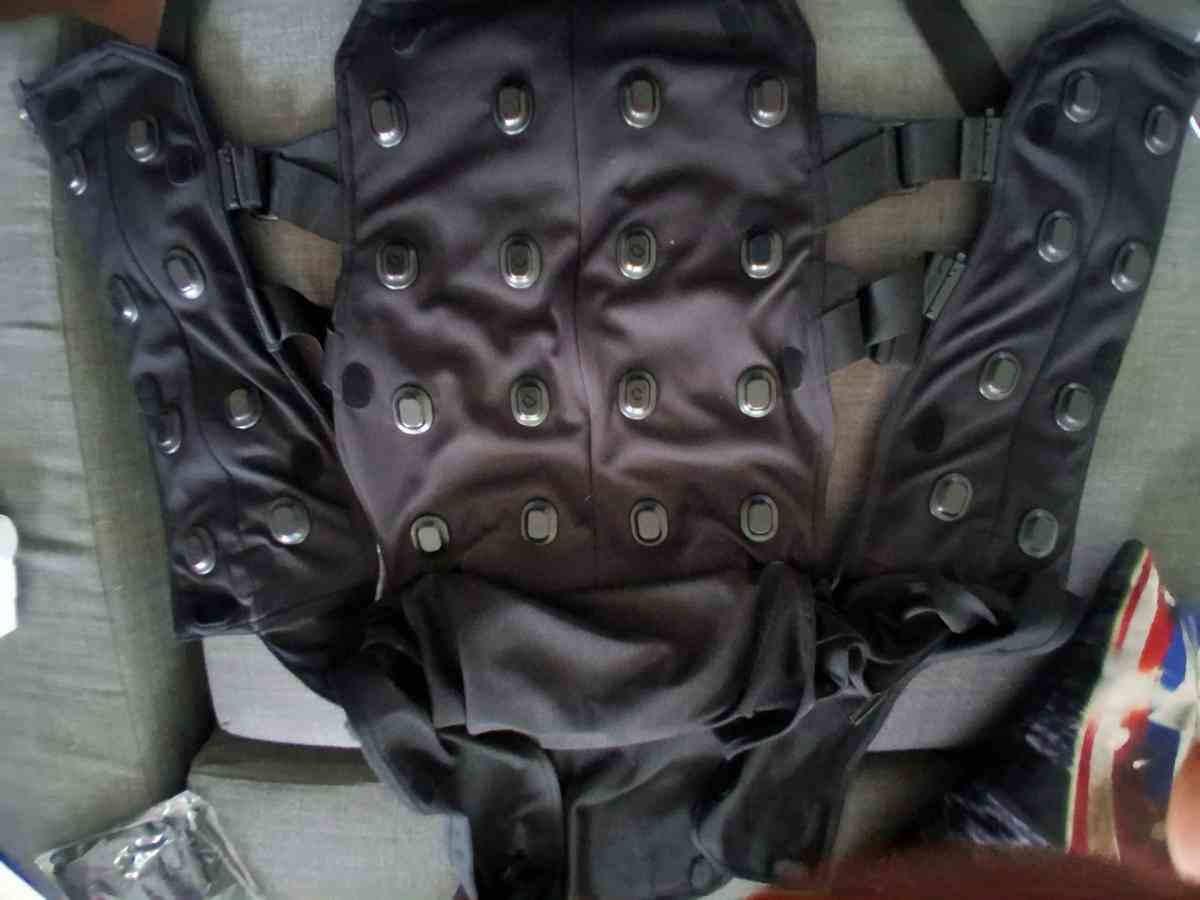 Bhaptics VR Tactsuit Pro and Sleeves FPS Bundle