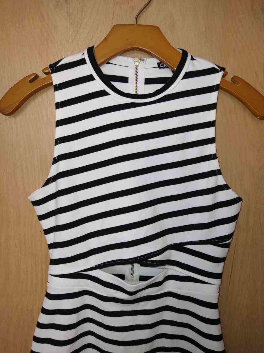 This Express Black  White Striped Bodycon Dress in size 0 is