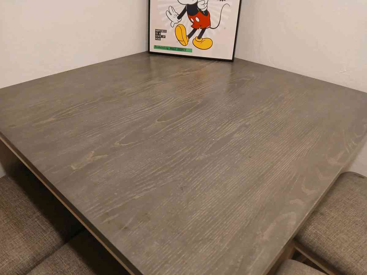 kitchen table 4 chairs