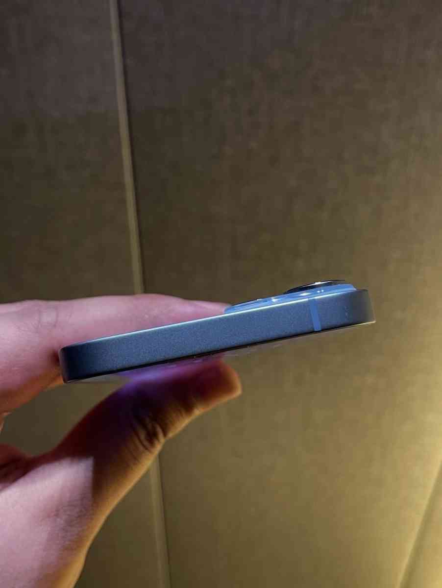 iPhone 14 128GB For Sale - New York, New York - FleaMarketBay