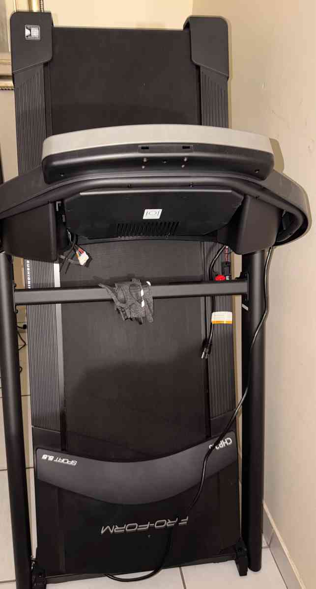 Proform Sport Treadmill - Hialeah, Florida - FleaMarketBay