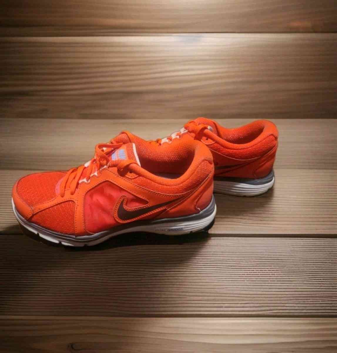 womens nike shoes - Adamsville, Alabama - FleaMarketBay