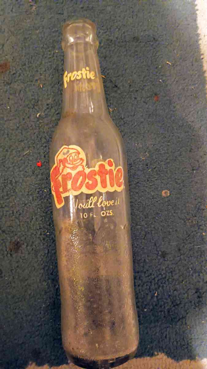 vintage bottles - Asheville, North Carolina - FleaMarketBay