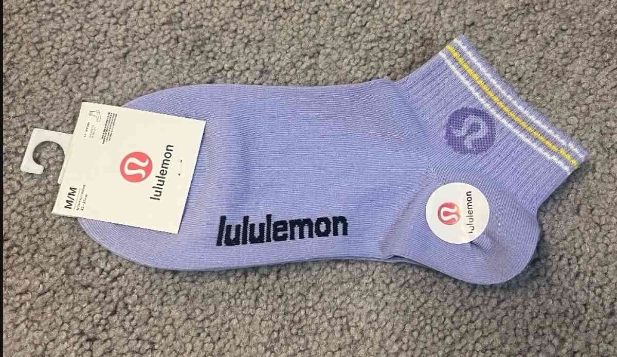 5 Lululemon Ankle Socks med 7 to 10 - Albany, New York - FleaMarketBay
