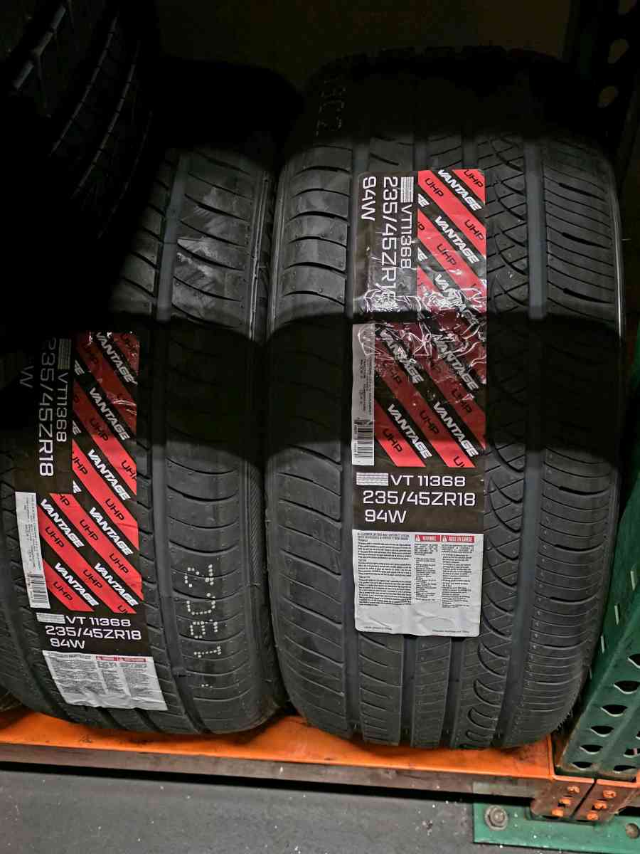 Vantage UHP 23545R18 94H