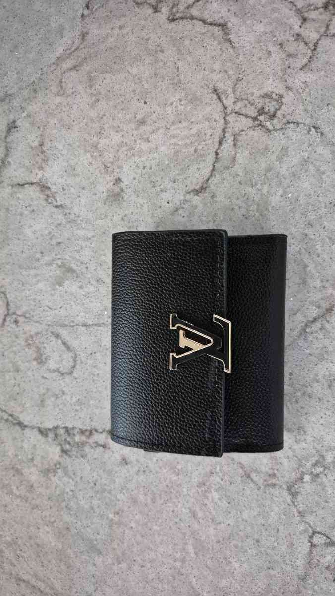 louis vuitton wallet