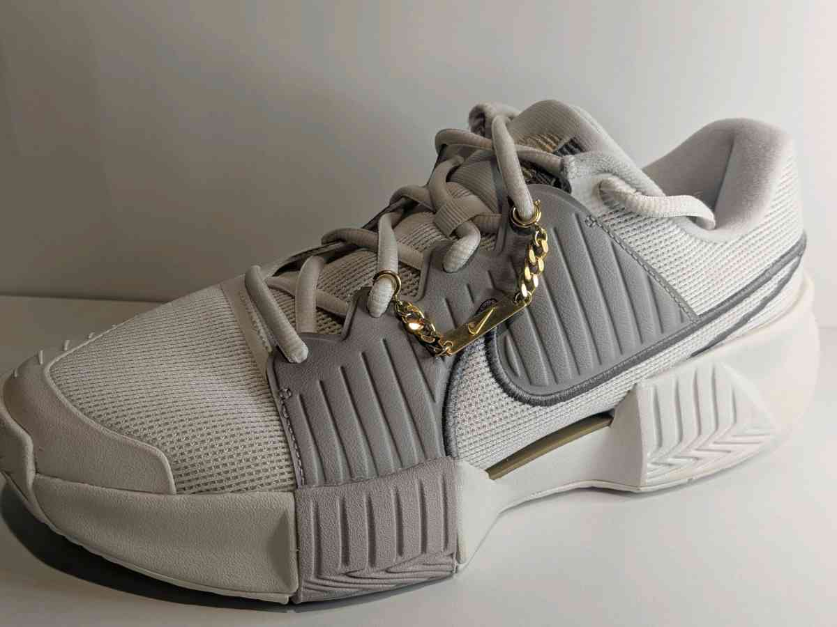 Nike GP Challenger pro