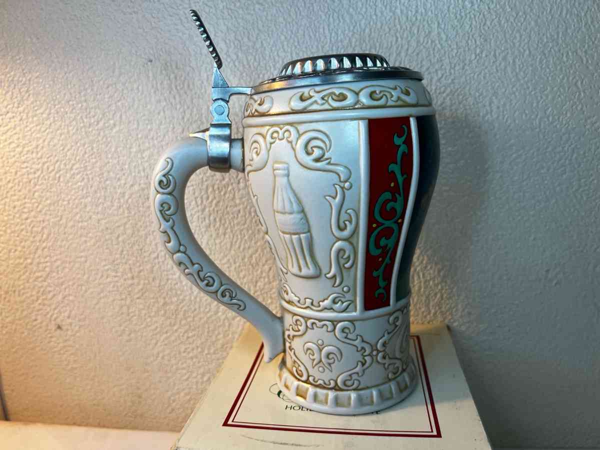 collectible Santa Coca Cola mug