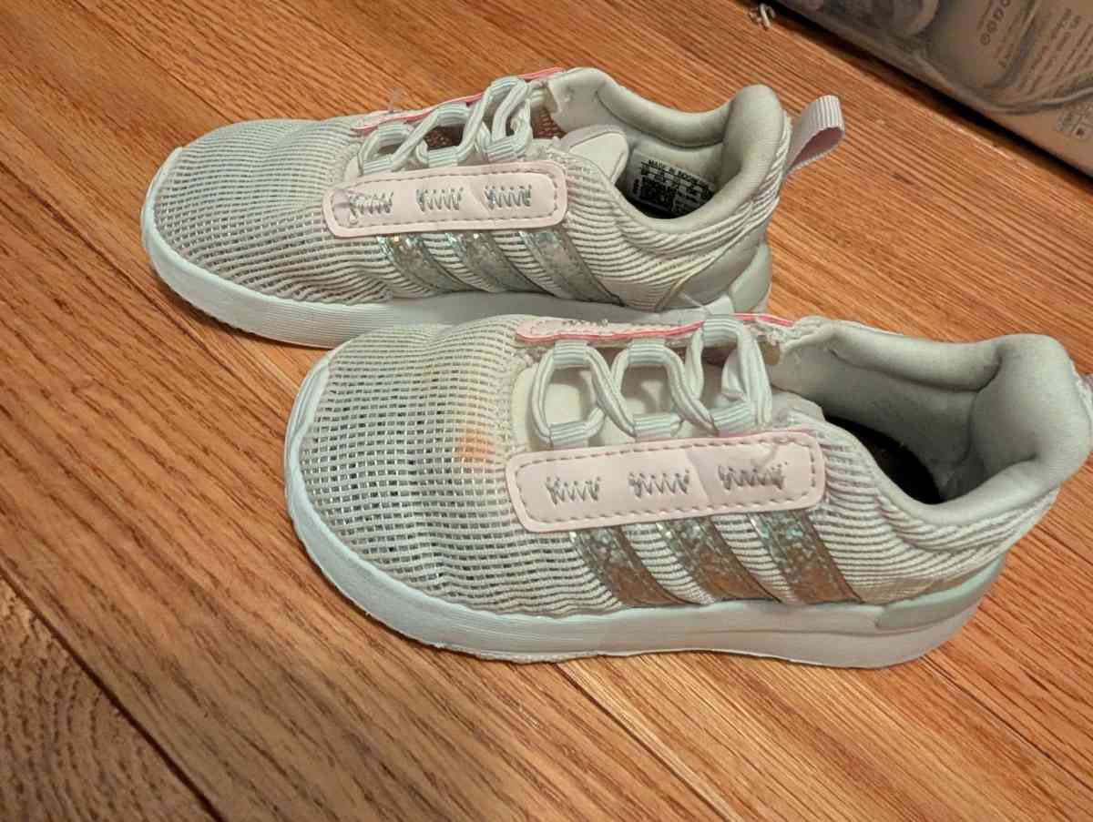 Adidas toddler shoes