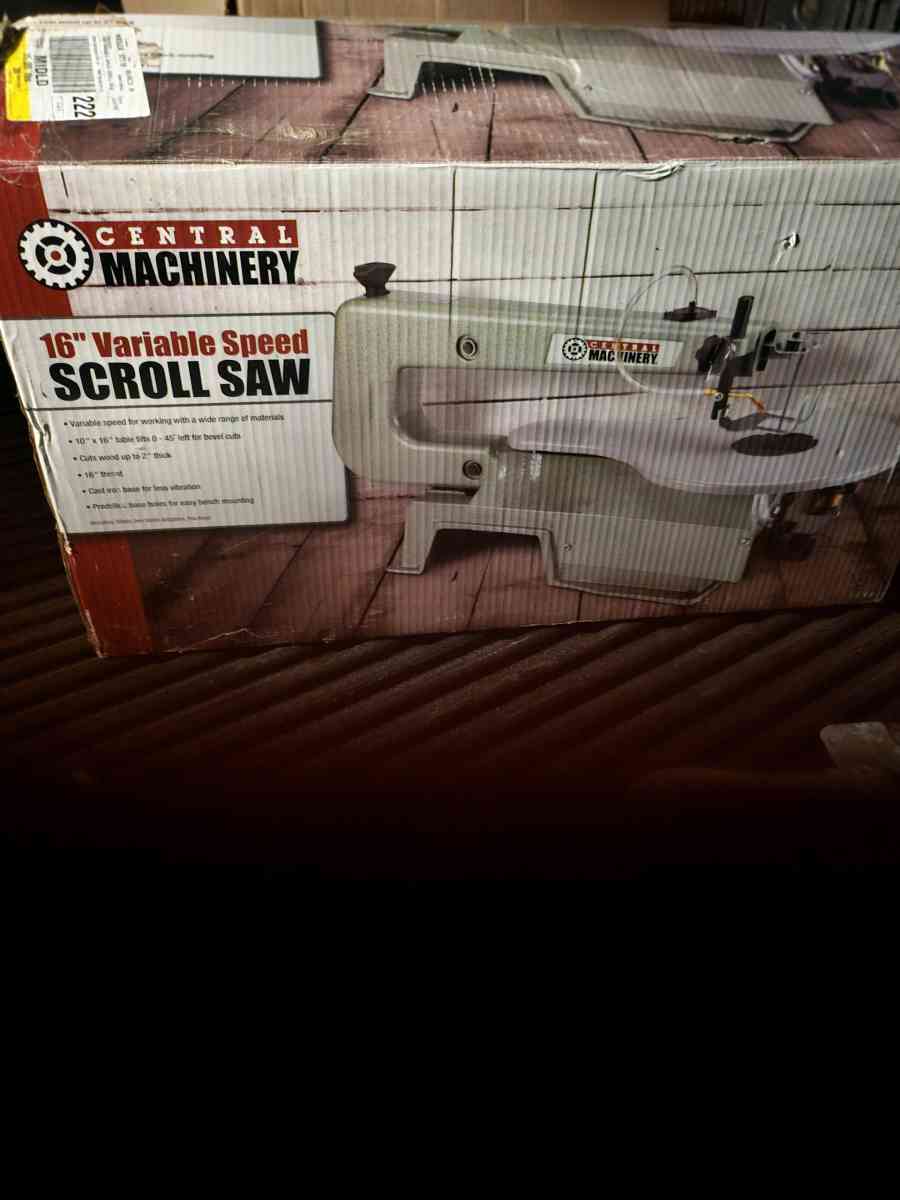 New Scroll saw 16 in variable speed - Elwood, Indiana - FleaMarketBay