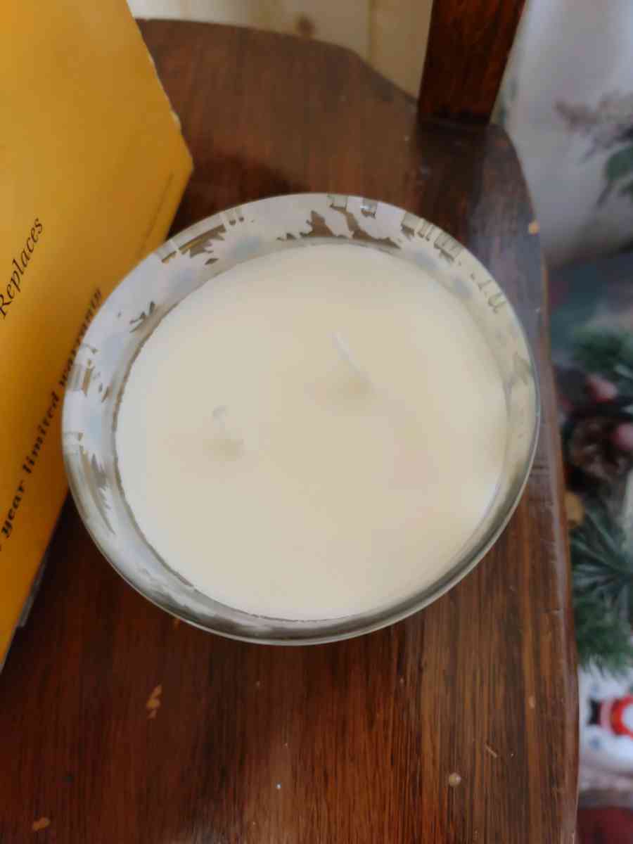 Thankful Pumpkin Scented candle - Gary, Indiana - FleaMarketBay