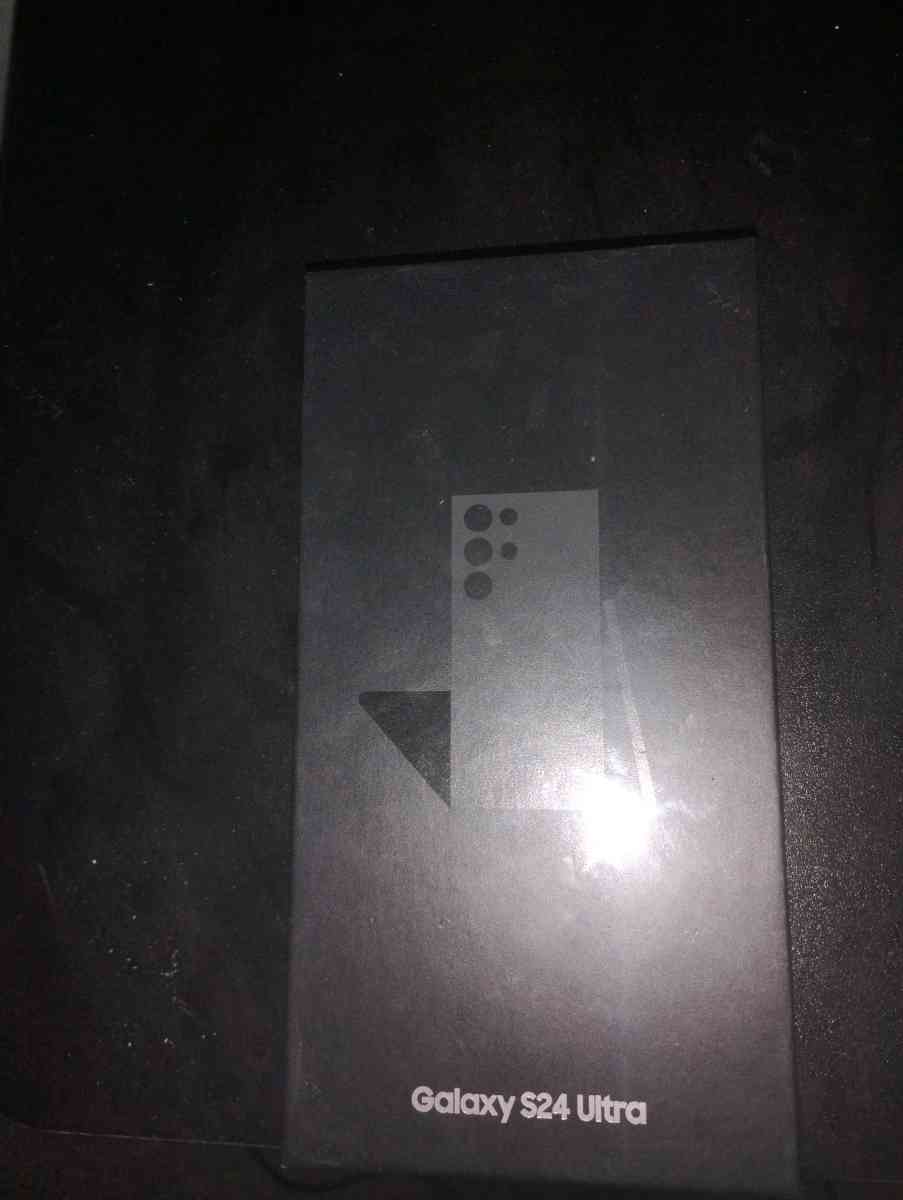 Unlocked Samsung Ultra S24 1TB