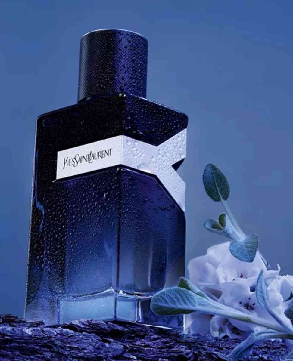 Yves Saint Laurent MYSLF Le Parfum with Spicy Vanilla Bourbo