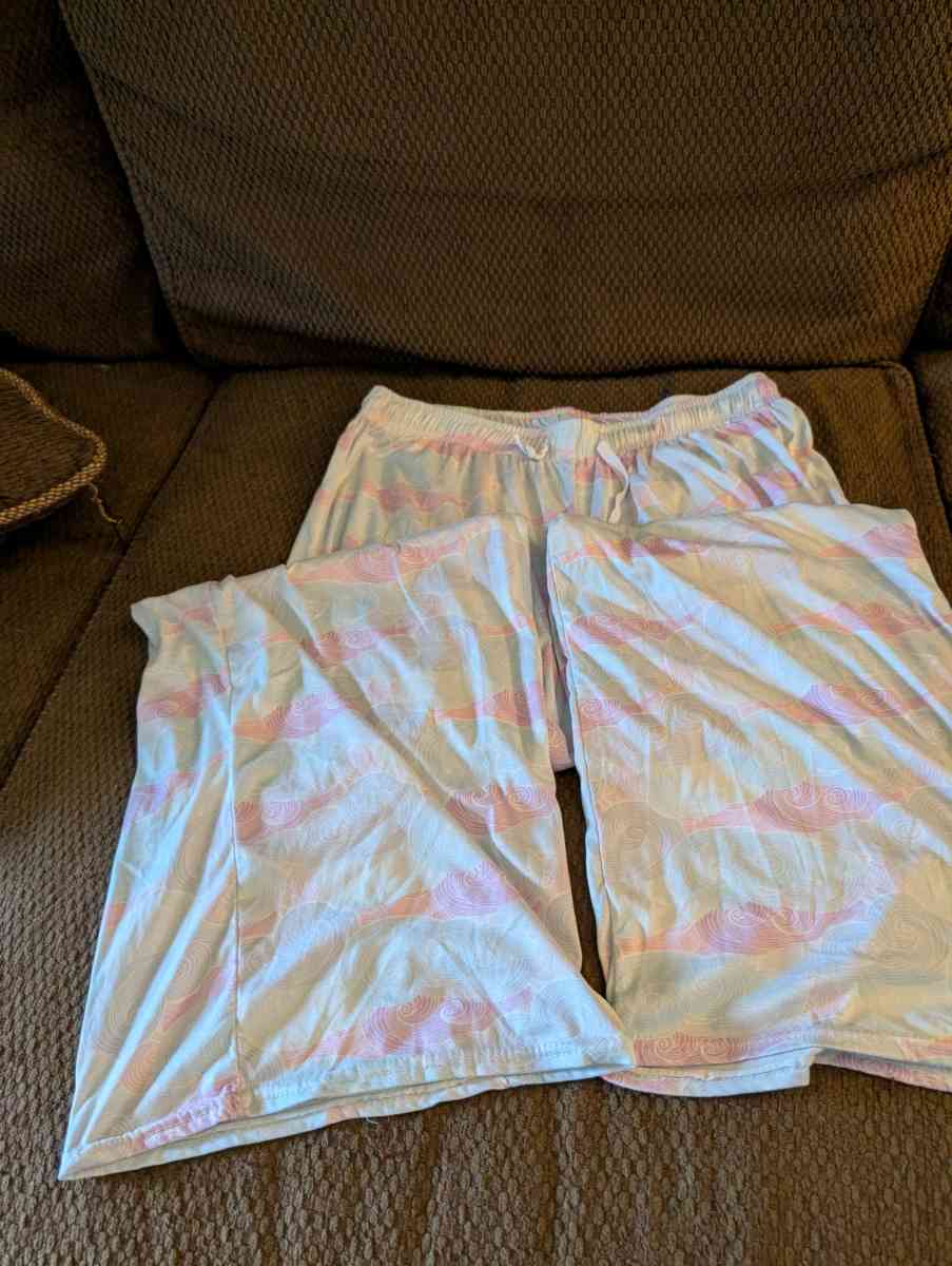 Pajama pants - Savannah, Georgia - FleaMarketBay