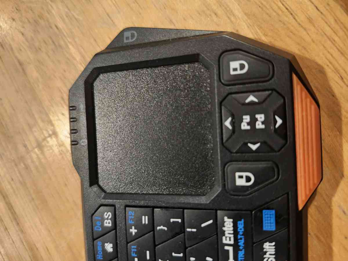 Bluetooth mini Keyboard