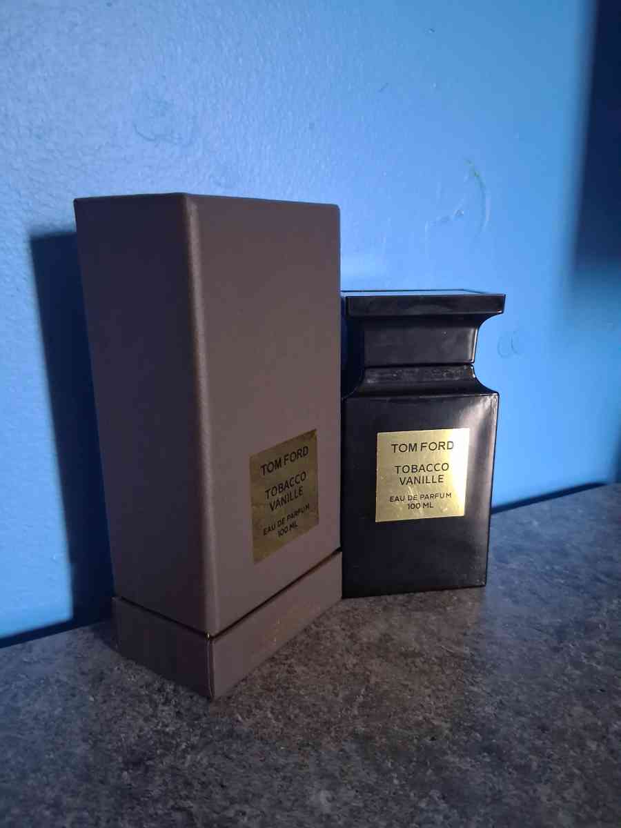 Tom Ford Tobacco Vanille 34oz - Los Angeles, California - FleaMarketBay