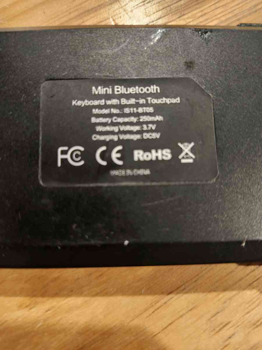 Bluetooth mini Keyboard