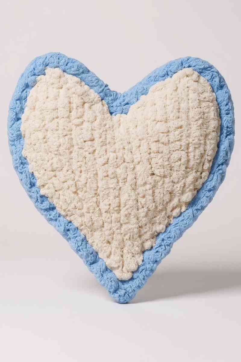 Enchanted Heart Pillow - Salisbury, North Carolina - FleaMarketBay