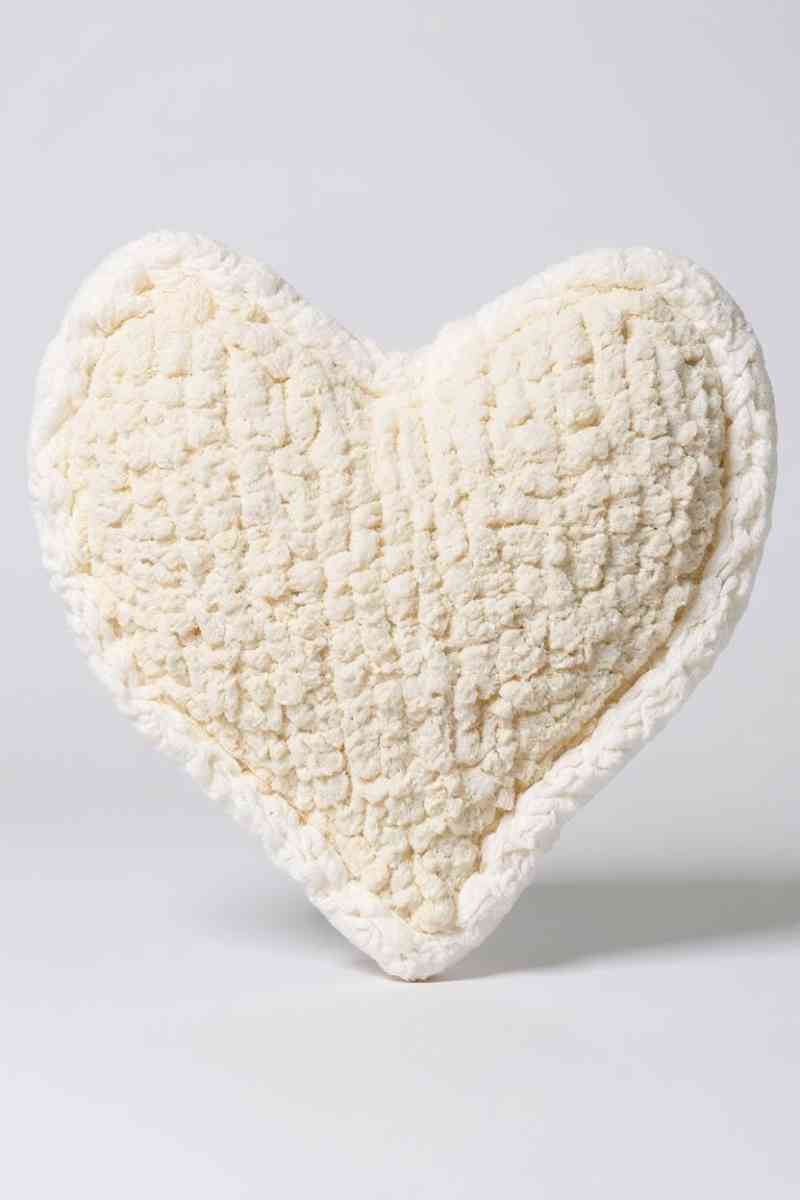 Enchanted Heart Pillow - Salisbury, North Carolina - FleaMarketBay