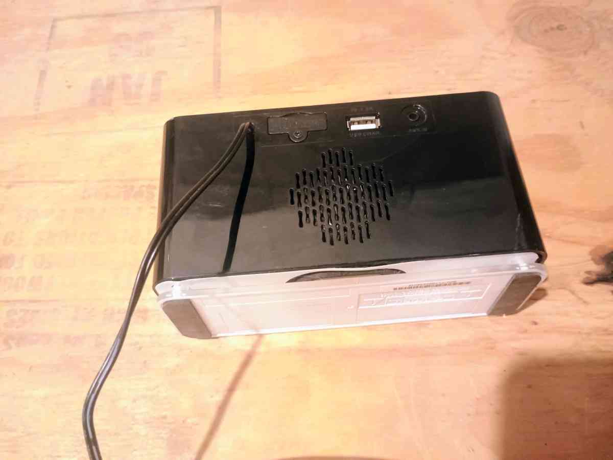 Emerson Alarm clockRadio