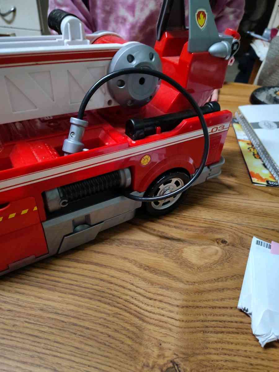 set of 3 fire engines 3 separate fire trucks movable parts n