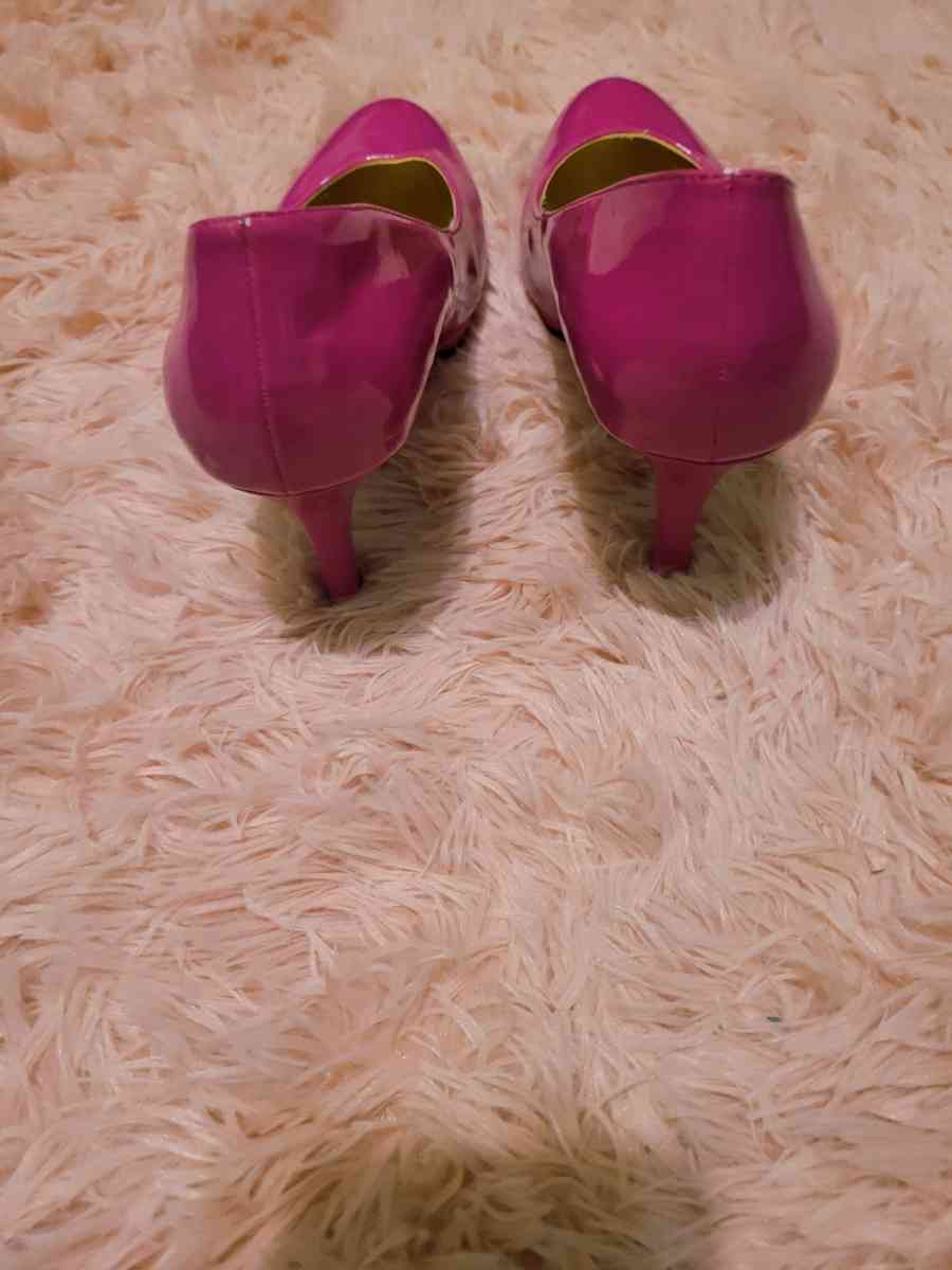 Steve Madden hot pink heels