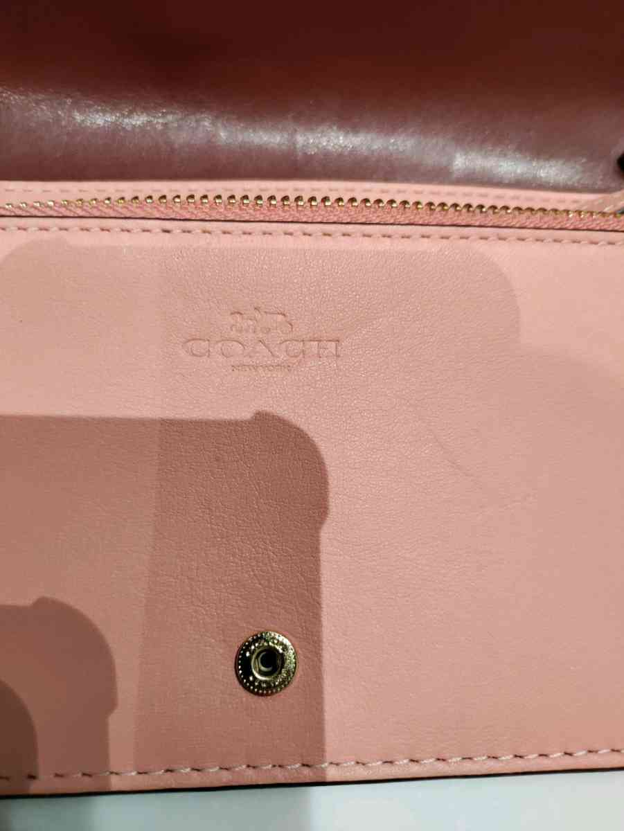 Coach Crossbody In Light Pink
