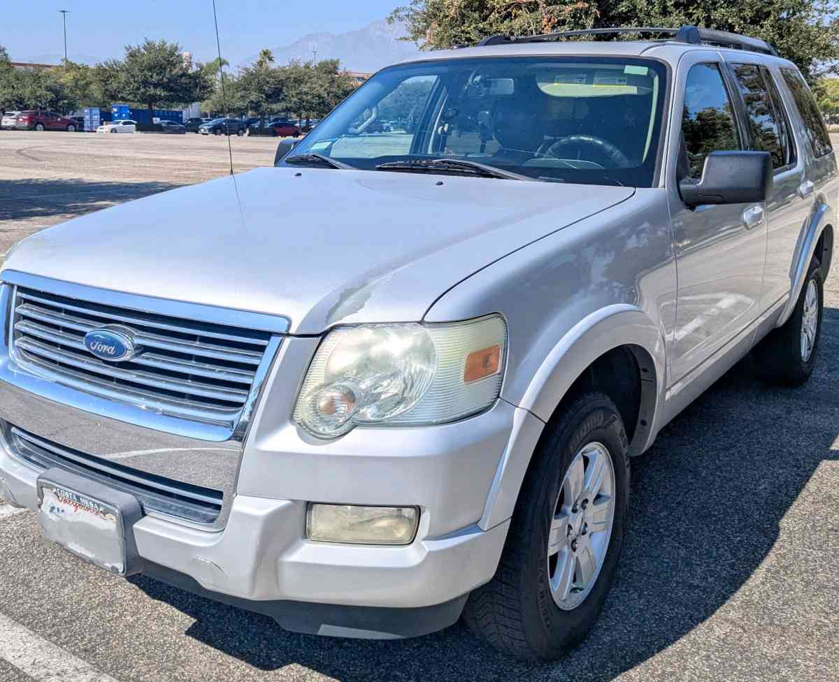 Ford explorer 2009 V6 40 liter 139k miles
