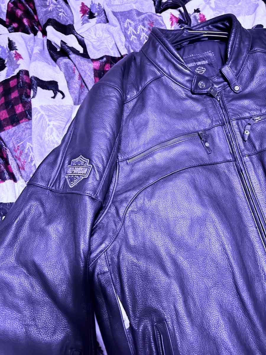 Harley Davidson leather riding jacket