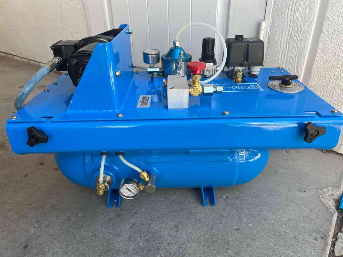 20v craftsman impact driver with 2 batteries and charger