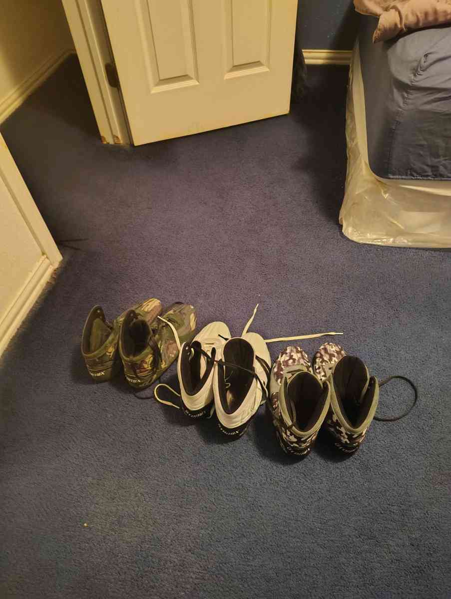 otomix weightlifting shoes set - Mckinney, Texas - FleaMarketBay