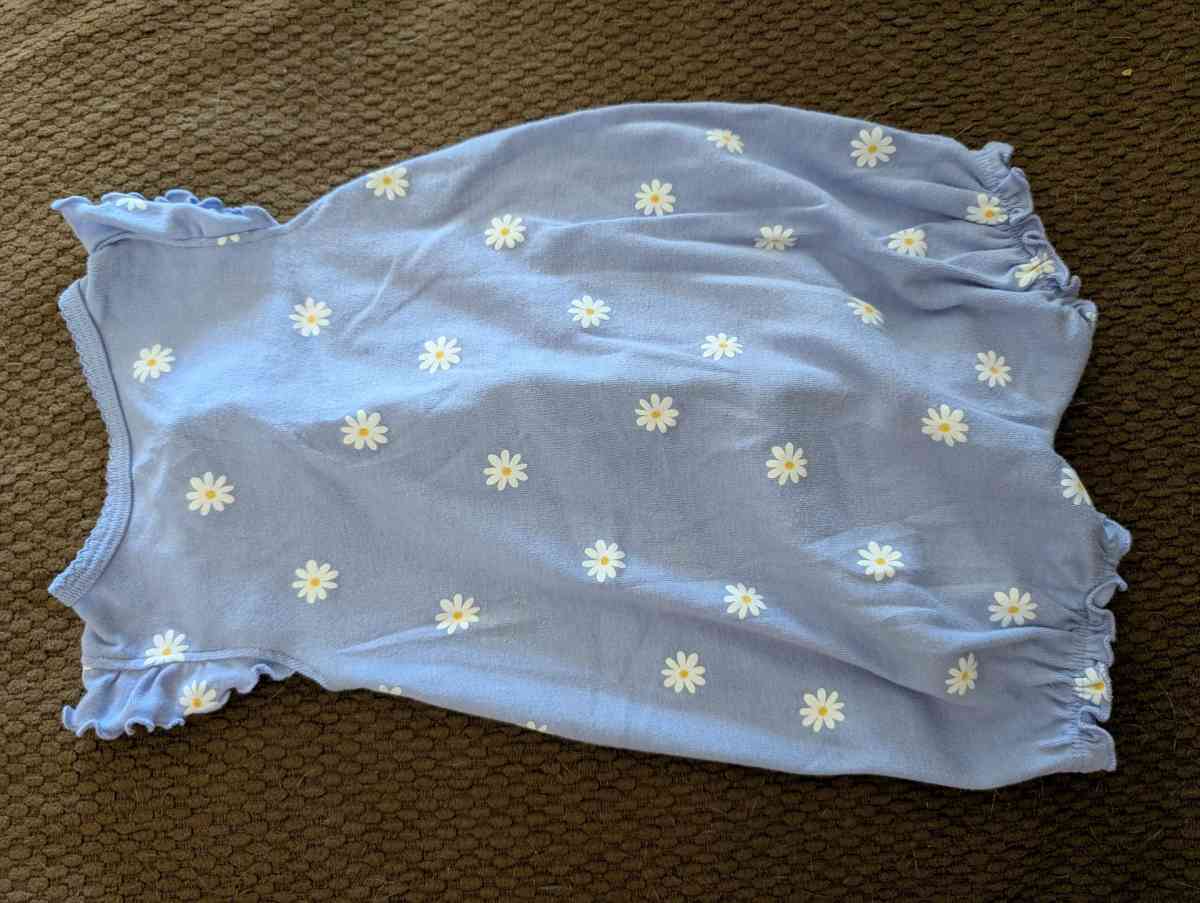 Baby Purple romper with bee