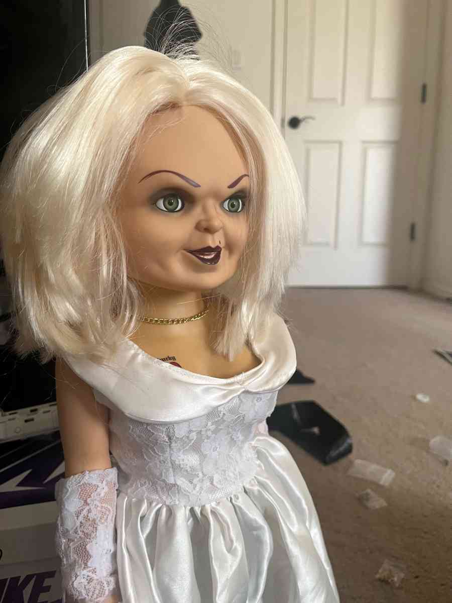 tiffinay chuckys bride