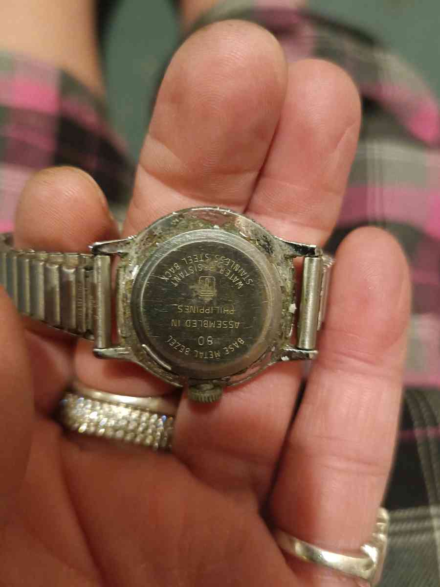 random items - Asheville, North Carolina - FleaMarketBay