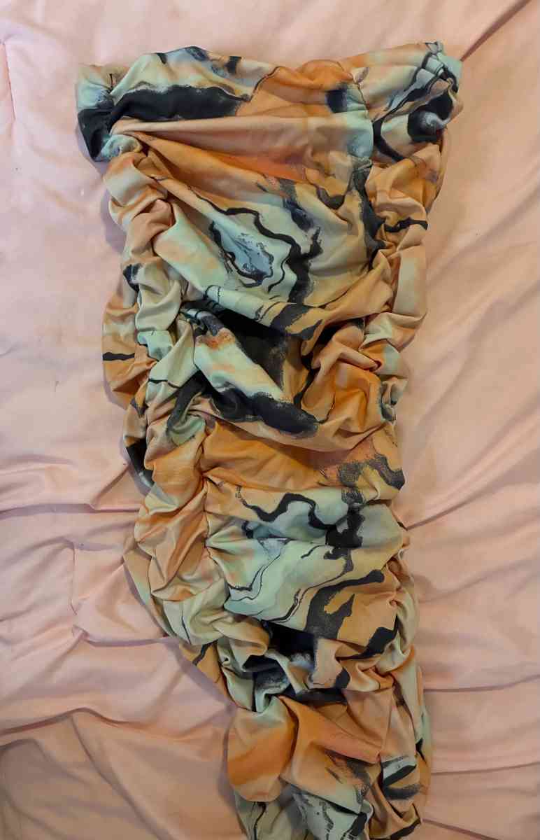 dresses and rompers sz small - Chicago, Illinois - FleaMarketBay