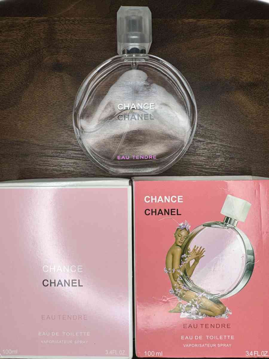 Women perfume Chanel