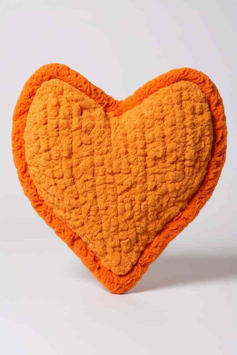 Enchanted Heart Pillow - Salisbury, North Carolina - FleaMarketBay
