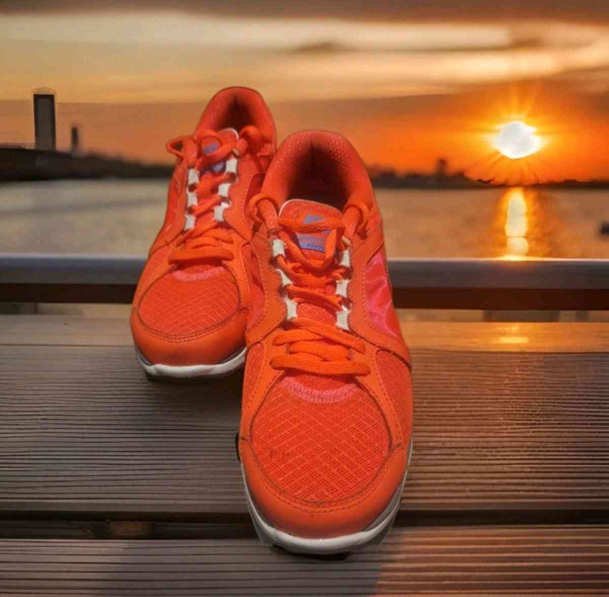 womens nike shoes - Adamsville, Alabama - FleaMarketBay