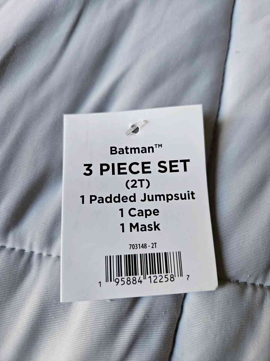 super mario Pokmon Pikachu Costumes - Ontario, California - FleaMarketBay